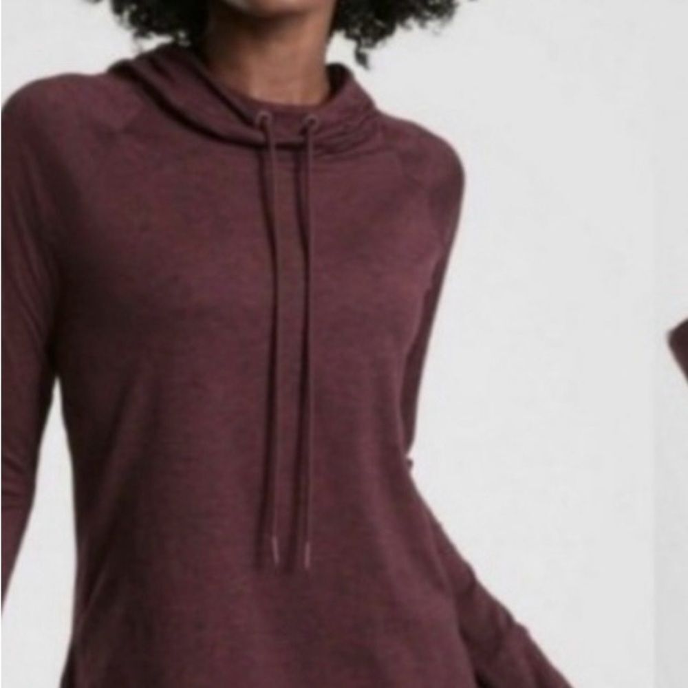 Athleta Untempo Burgundy Long Sleeve Pullover Hoodie Size M